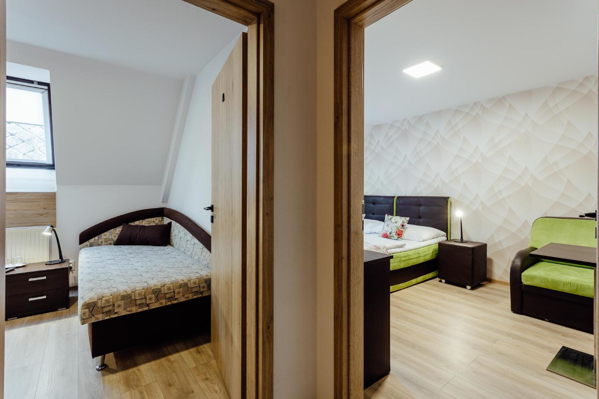 Penzion Panda 2 Turčianske Teplice Exterior foto